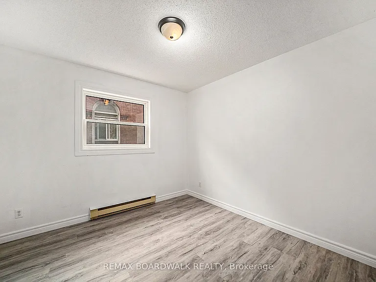 136 Prescott St #A — Photo 9
