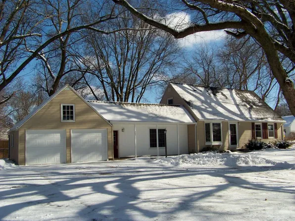 205 N Pierce Ave, Mason City, IA 50401