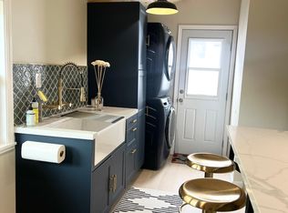 1110 3rd Ave, Napa, CA 94558