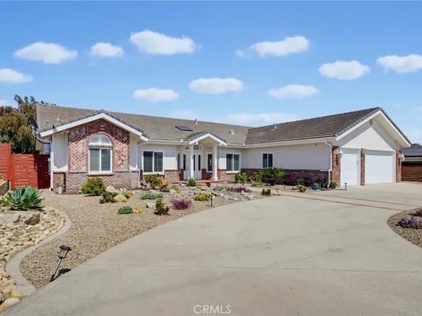 180 Mission Dr, Camarillo, CA 93010