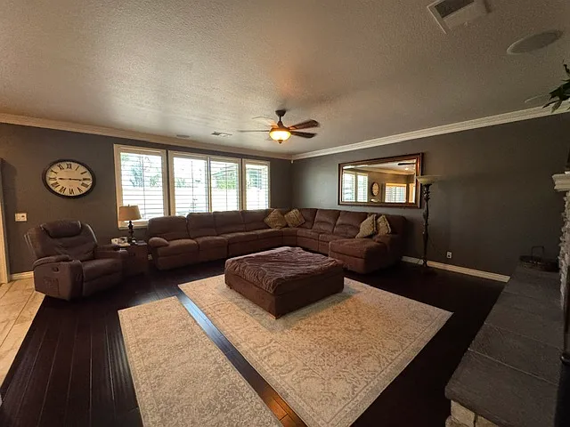 7476 Westcliff Way — Photo 14