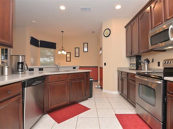 4th image of 3242 Fawnwood Dr