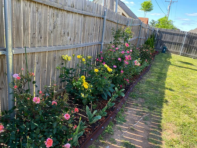 17409 Melville Ln — Photo 5
