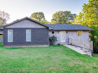 119 Ridgeway Dr, Jefferson City, MO 65109