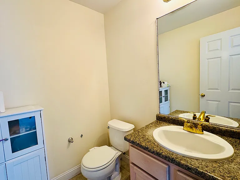 130 Turnpike Rd #8 — Photo 23