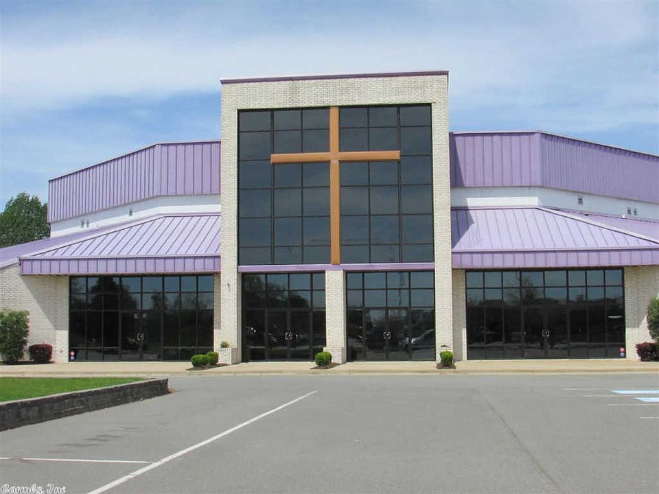 1st image of 8000 E Port Dr