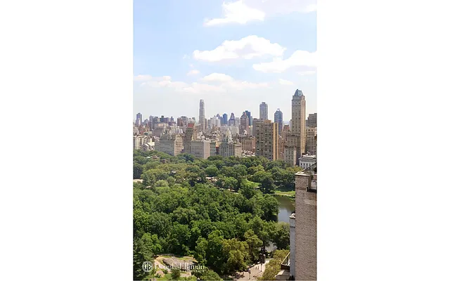 Rented by Douglas Elliman | media 28