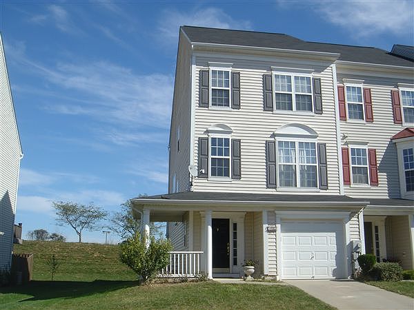5417 Upper Mill Terrace 001