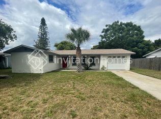 9235 Saint Regis Ln, Port Richey, FL 34668