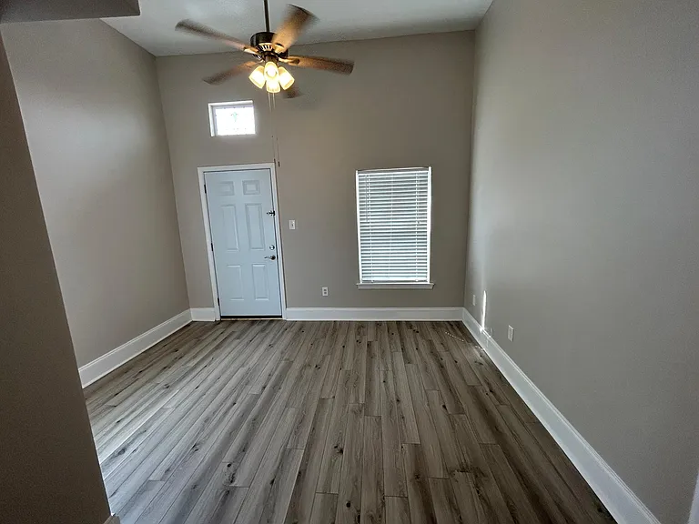 3605 Iberville St #3 — Photo 5