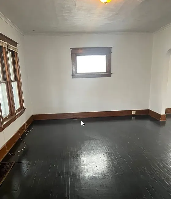 3 bed, 1.0 bath, $1,220 — Photo 3