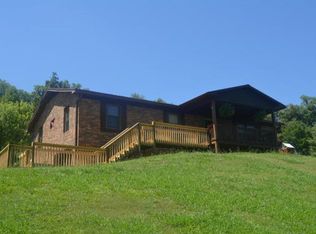 482 Sycamore Shoals Dr, Elizabethton, TN 37643