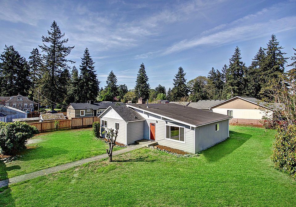 1st image of 9012 Dekoven Dr SW