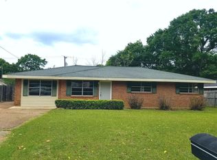1310 Harvard Dr, Deridder, LA 70634