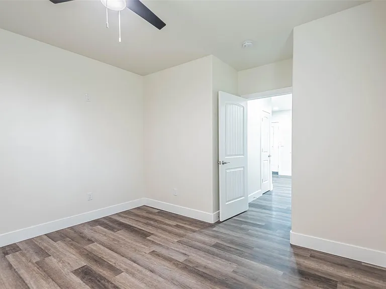 6003 De Moss Dr — Photo 29