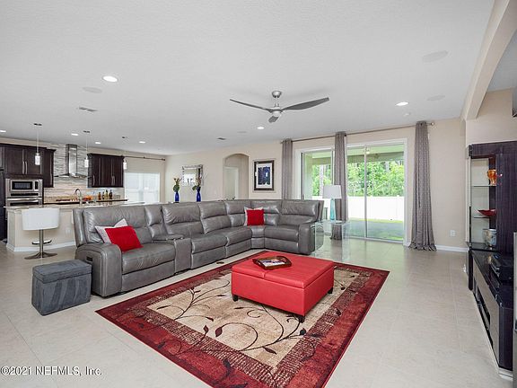 4th image of 38 Kiwi Palm Ct