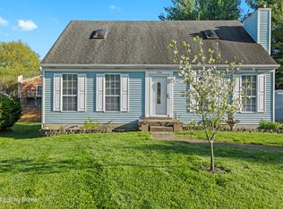 8904 Threpio Ct, Jeffersontown, KY 40299