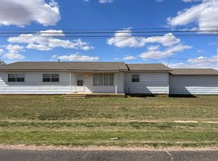 1802 S 8th St, Lamesa, TX 79331