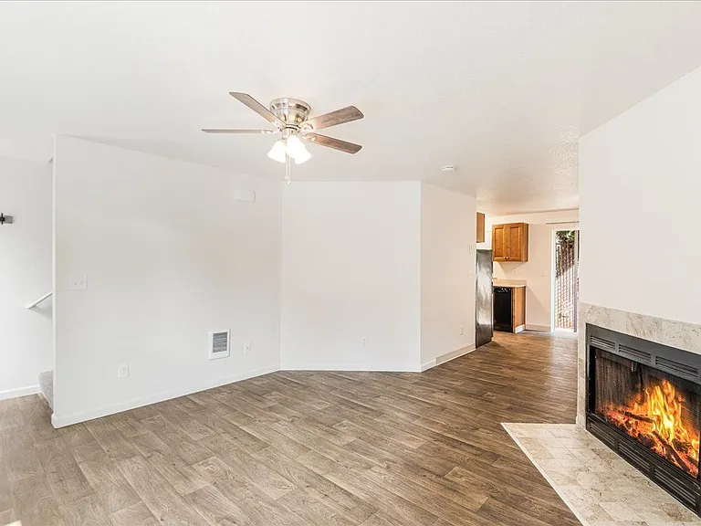 4718 NE Hazel Dell Ave — Photo 7