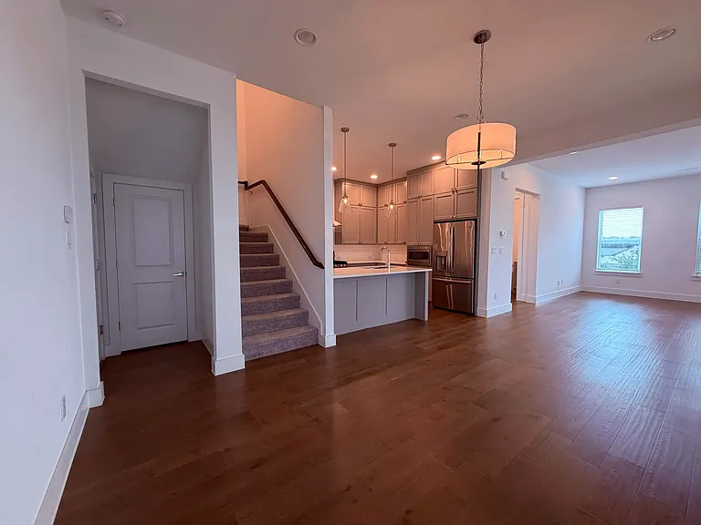 2232 Scenic Bluff Dr — Photo 12