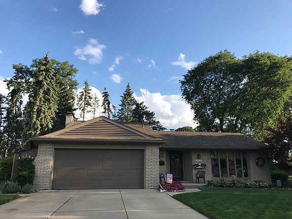 2nd image of 36531 Sunnydale St