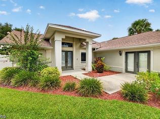 2610 Elva Pl, Lehigh Acres, FL 33971