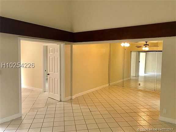 5th image of 5810 Australian Pine Dr