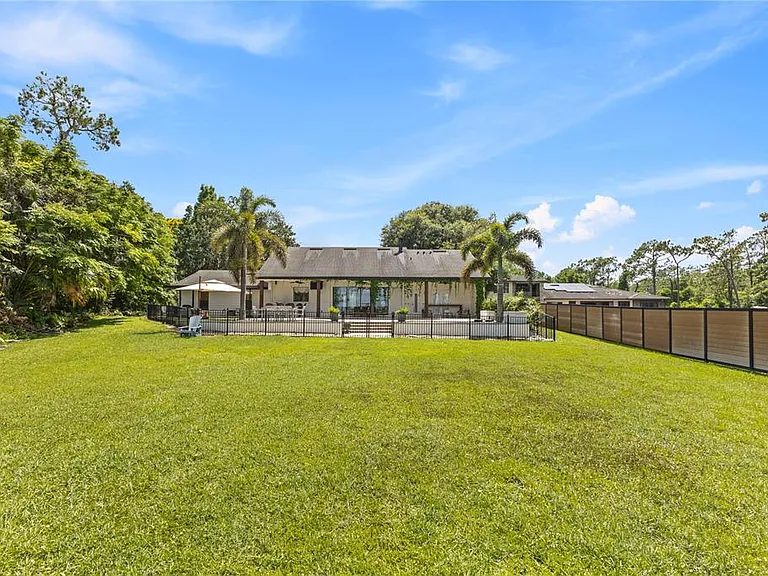 10355 Trout Rd — Photo 77