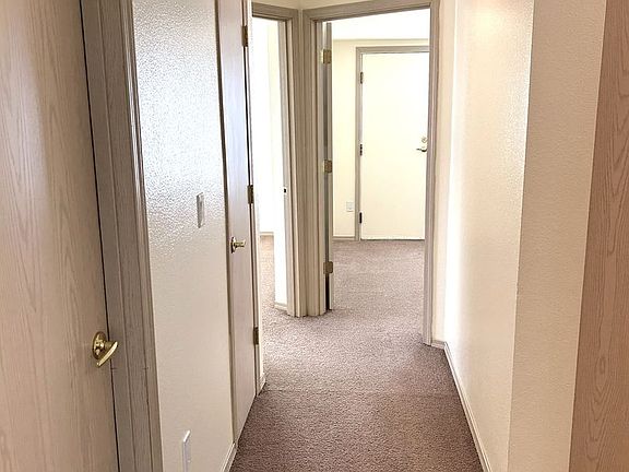 4th image of 1802 N Pine St #109-C201