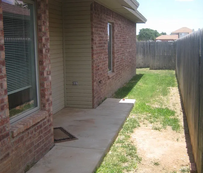 5705 Fordham St #B — Photo 17