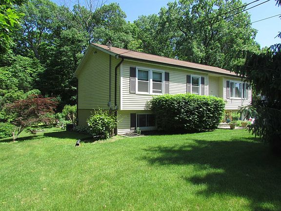 2nd image of 12 Hillman Dr