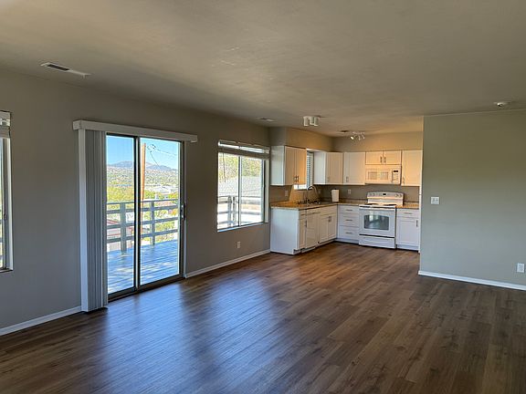 2nd image of 230 S Alarcon St APT 3