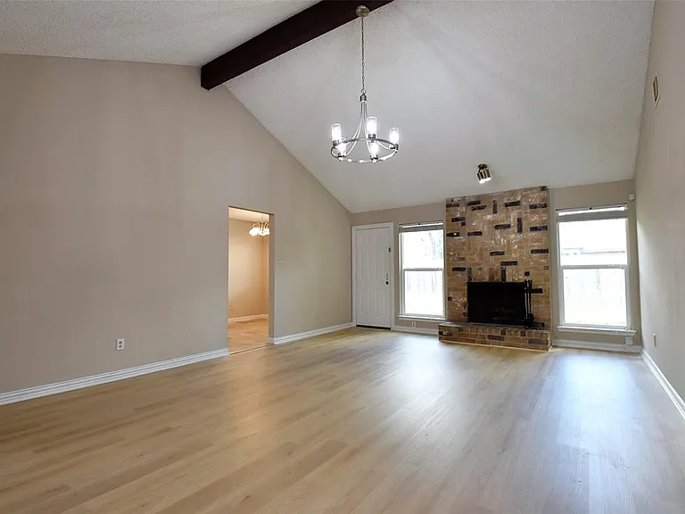 17906 Glenpatti Dr — Photo 5