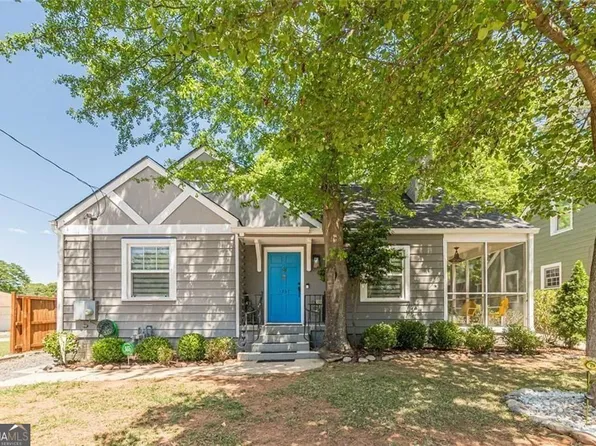 1237 Winburn Dr, East Pt, GA 30344