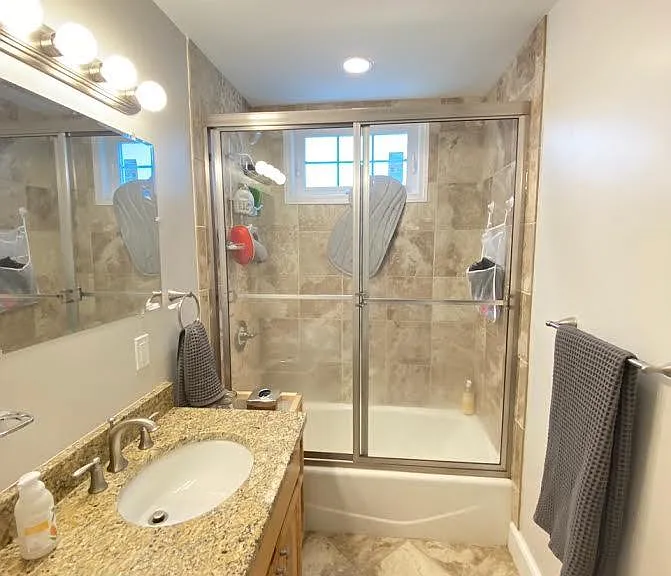 72 Thorndike St — Photo 15