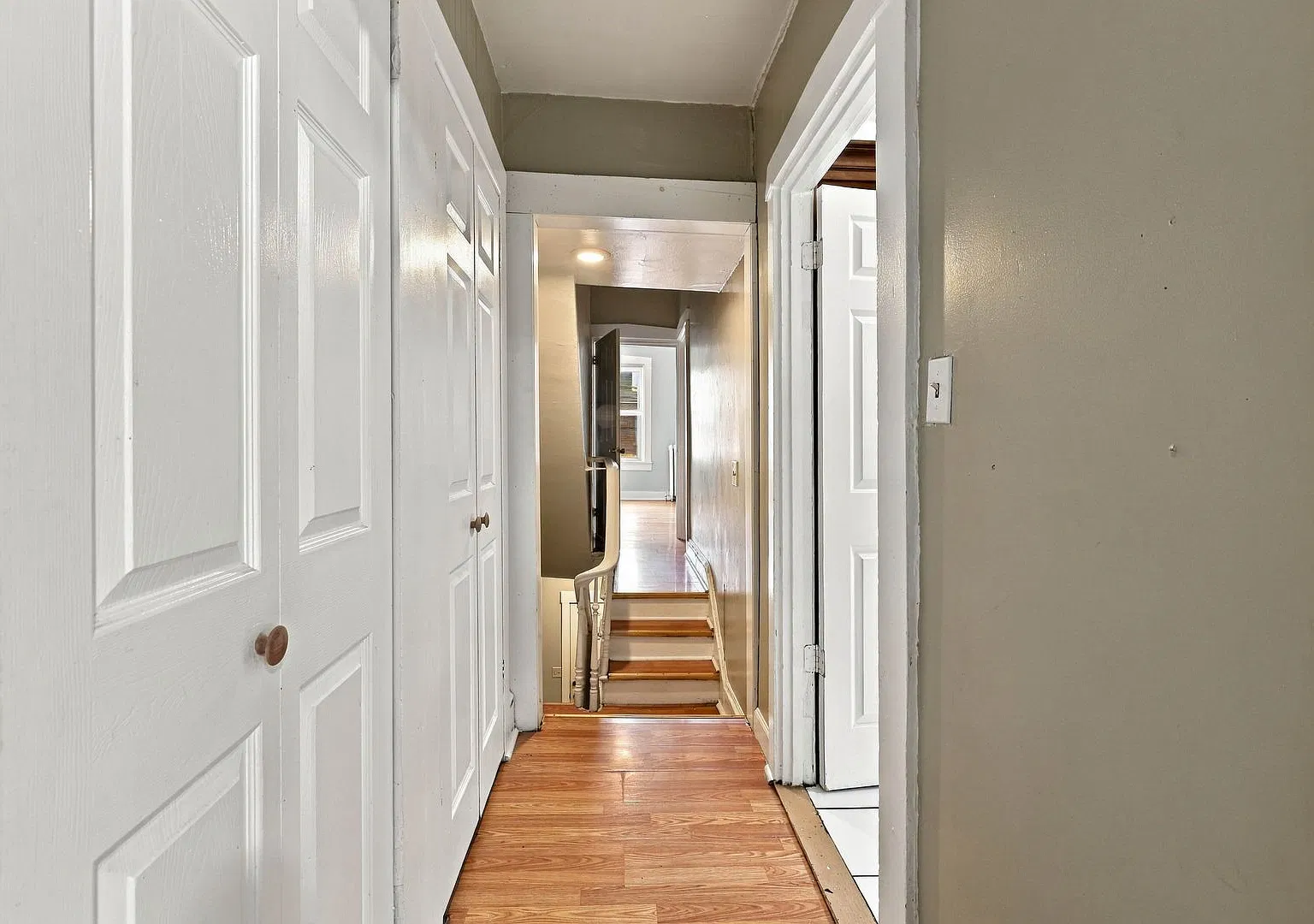 304 S Prince St — Photo 4