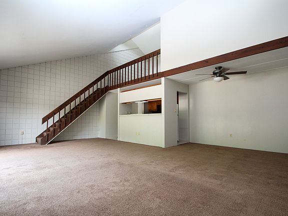 3rd image of 7002 Helen St APT A-24