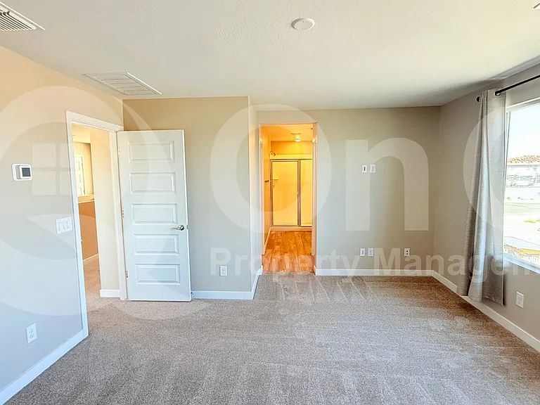 3341 S 180th Ave — Photo 8