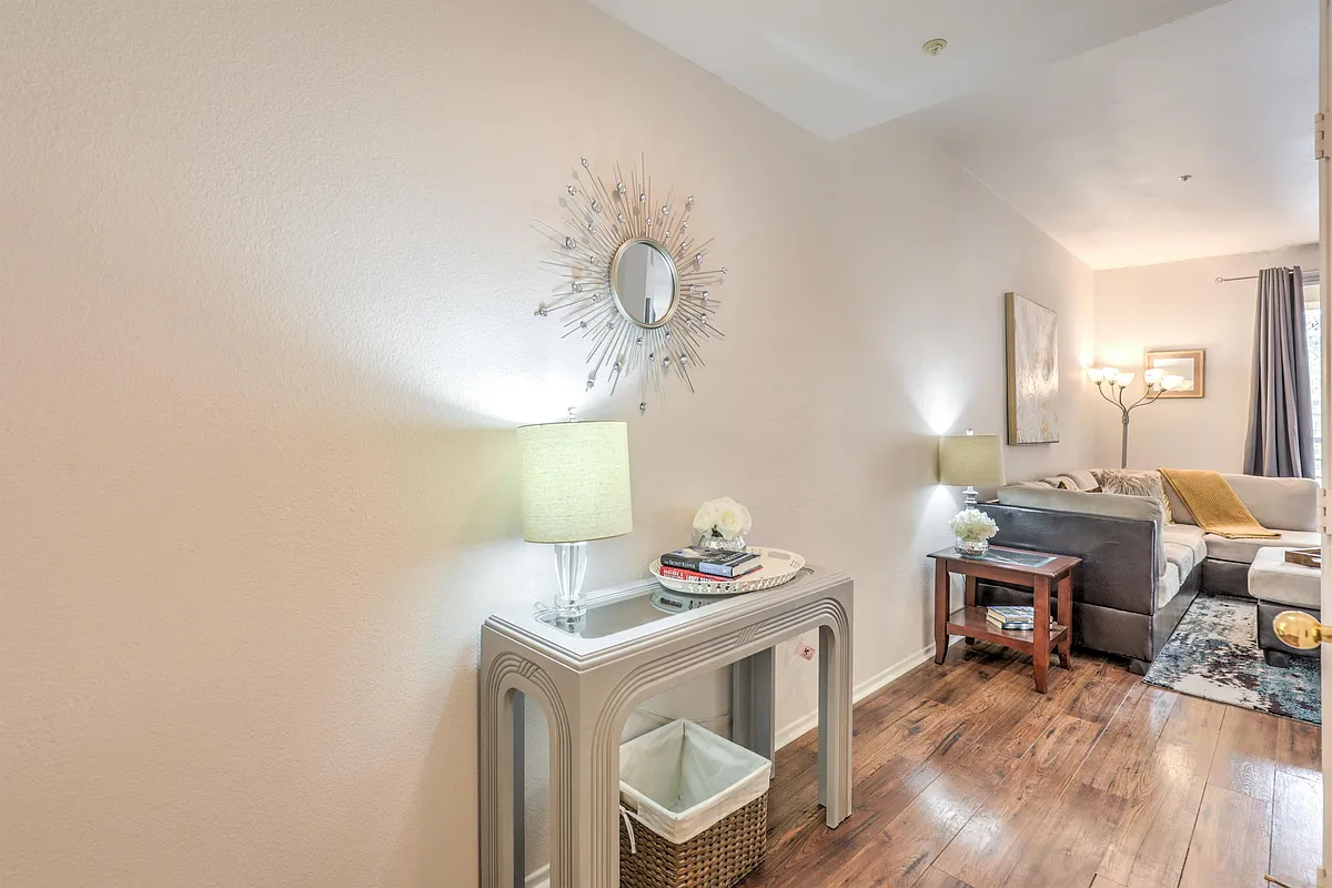 Building Photo - 260 E Flamingo Rd #1-236