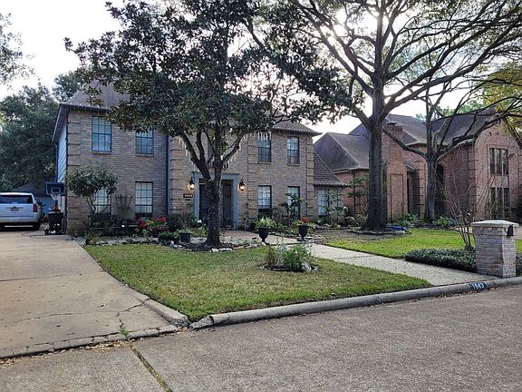 3rd image of 1643 Leatherwood Dr