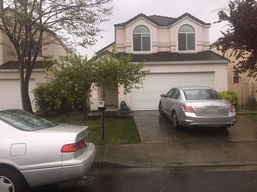 2nd image of 270 Woodruff Way