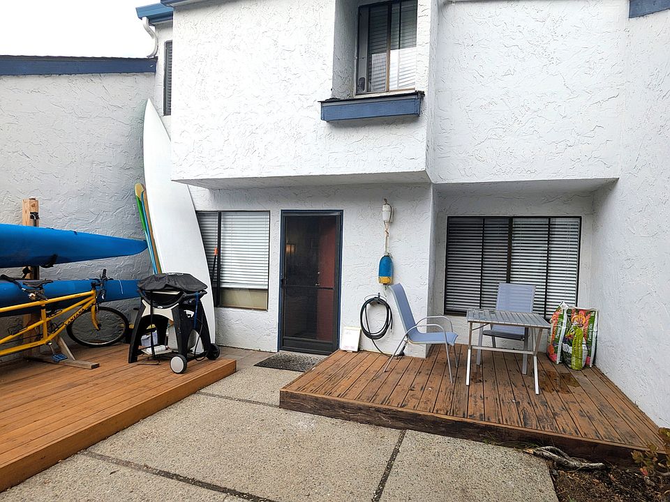 1st image of 217 Owen St #B
