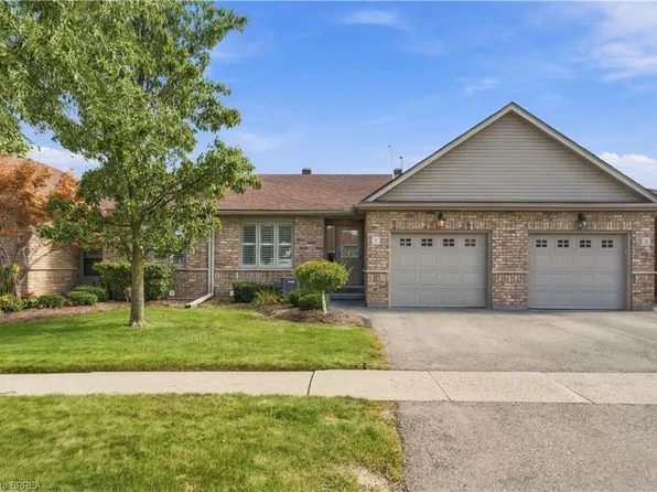 9 Schertzberg Ln #25, Brantford, ON N3T 0C1