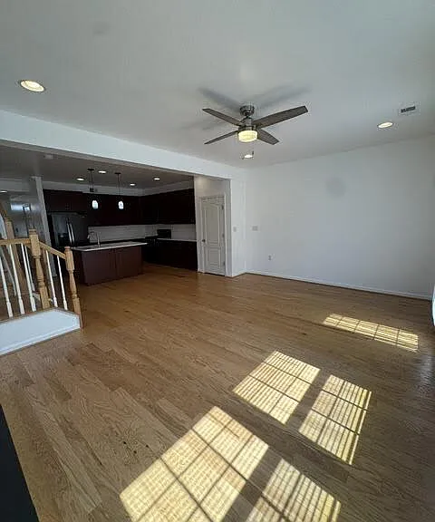 110 Copeley Cir — Photo 7