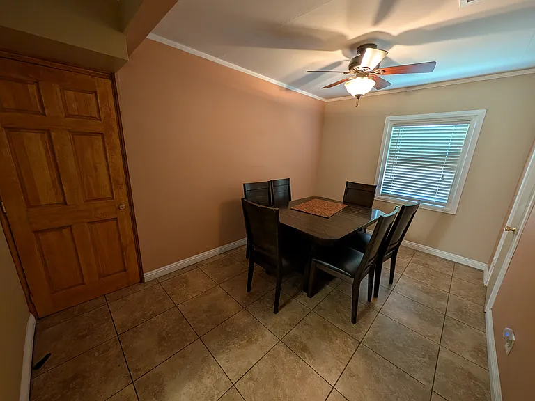 18308 Elaine Ave — Photo 5