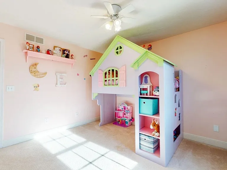 14 Kleggstone Cir — Photo 26
