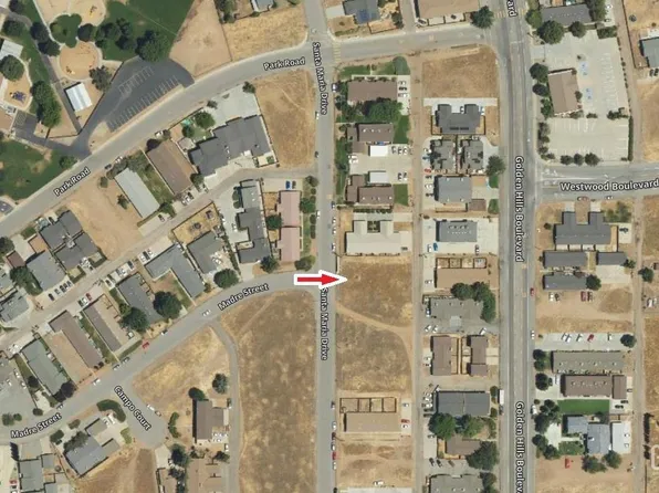 21220 Santa Maria Dr, Tehachapi, CA 93561