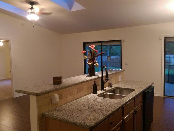 5th image of 1812 Salida St NW