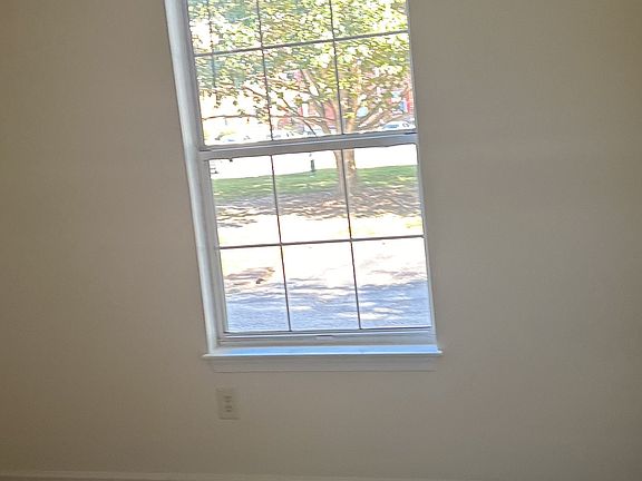 3rd image of 513 Aylesbury Dr #513/201