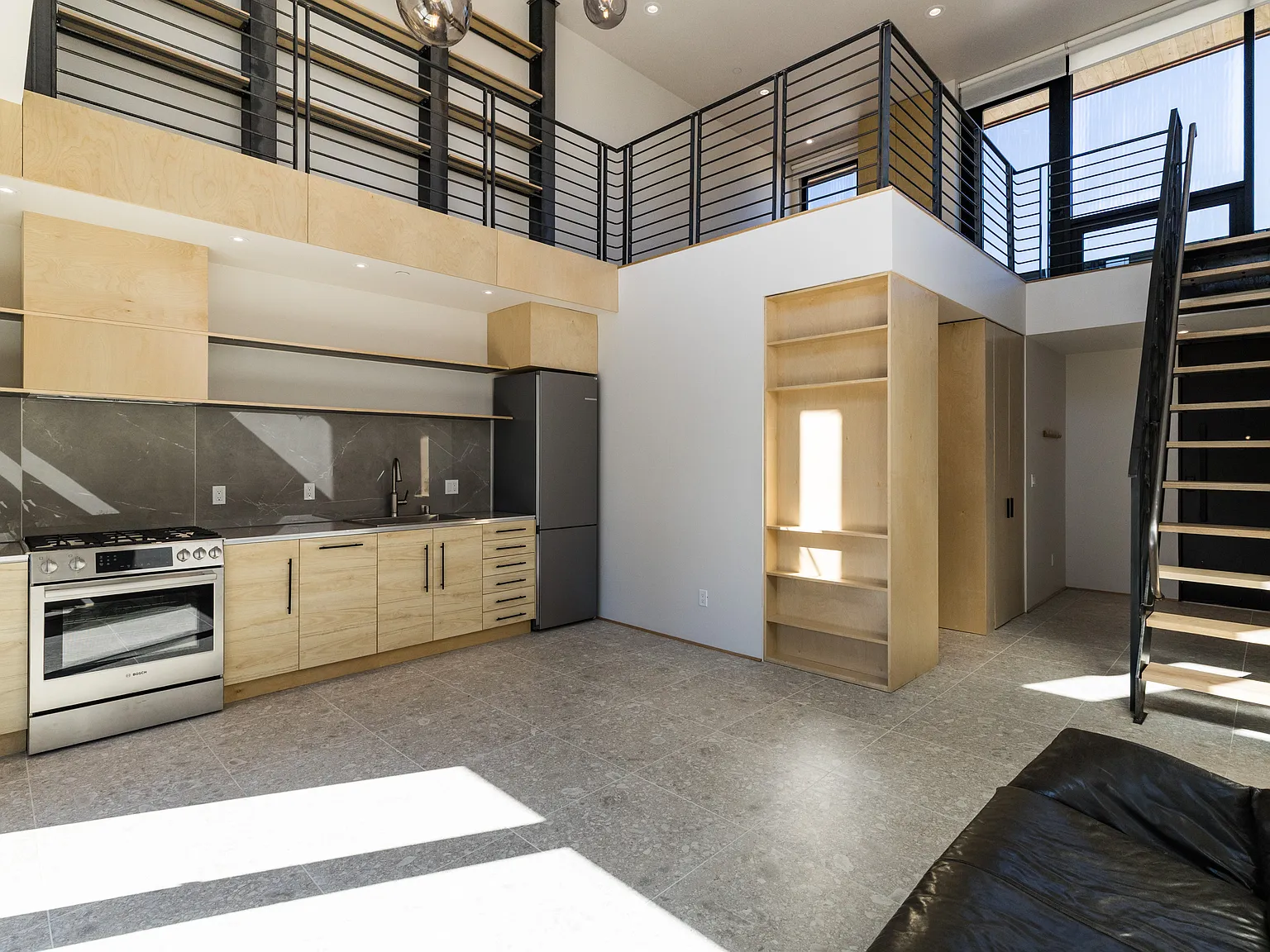 1 bed, 650 sqft, $2,600 — Photo 3